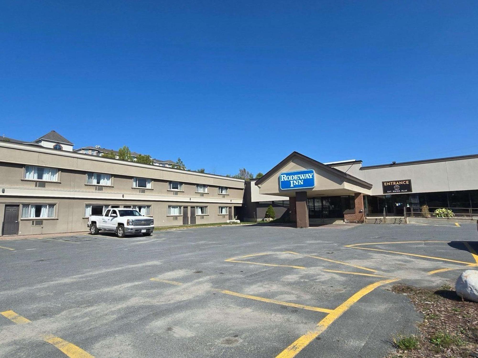Rodeway Inn Sudbury Zewnętrze zdjęcie
