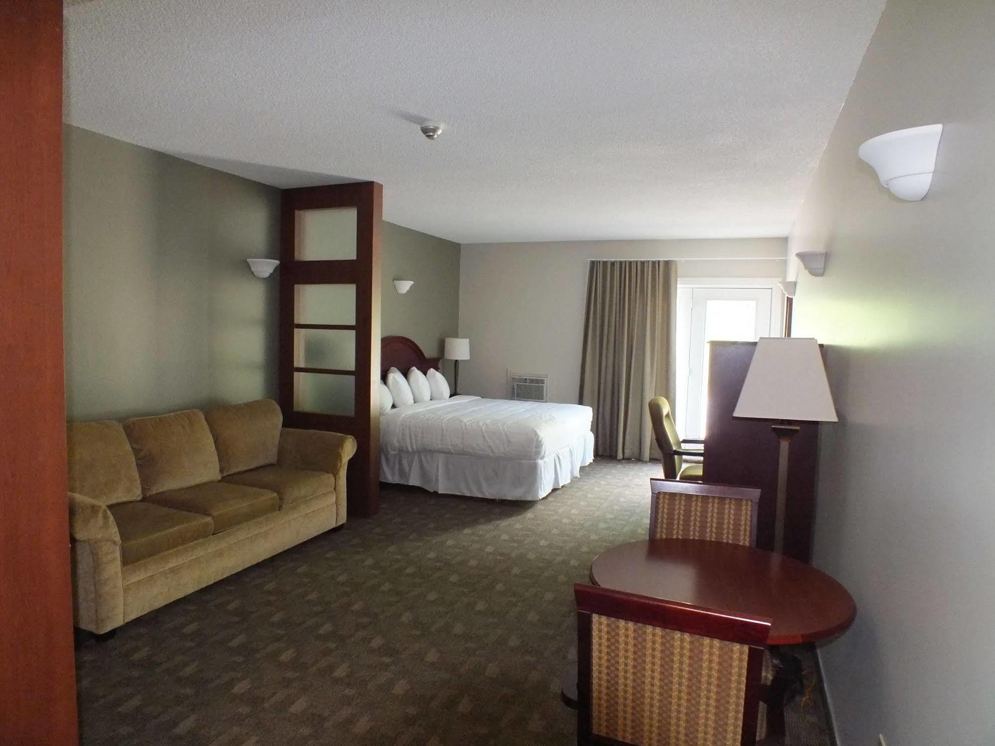 Rodeway Inn Sudbury Zewnętrze zdjęcie